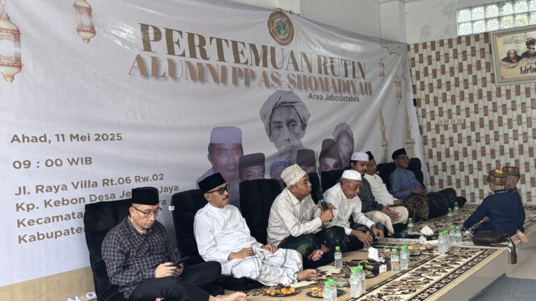 KH. Muad Kenang Kealiman KH. Makki dalam Pertemuan Alumni Jabodetabek