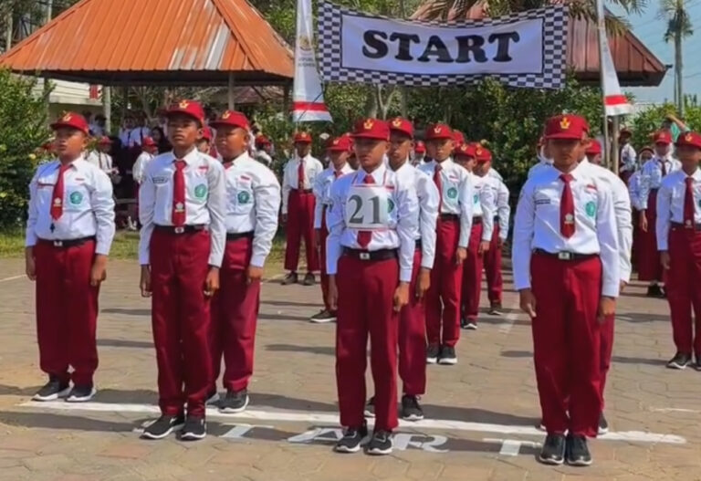 Tim Gerak Jalan Putra SDIT Asshomadiyah Raih Juara 3 Lomba Gerak Jalan Se-Kecamatan Burneh